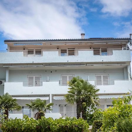 Guesthouse Villa Juric Crikvenica Dış mekan fotoğraf